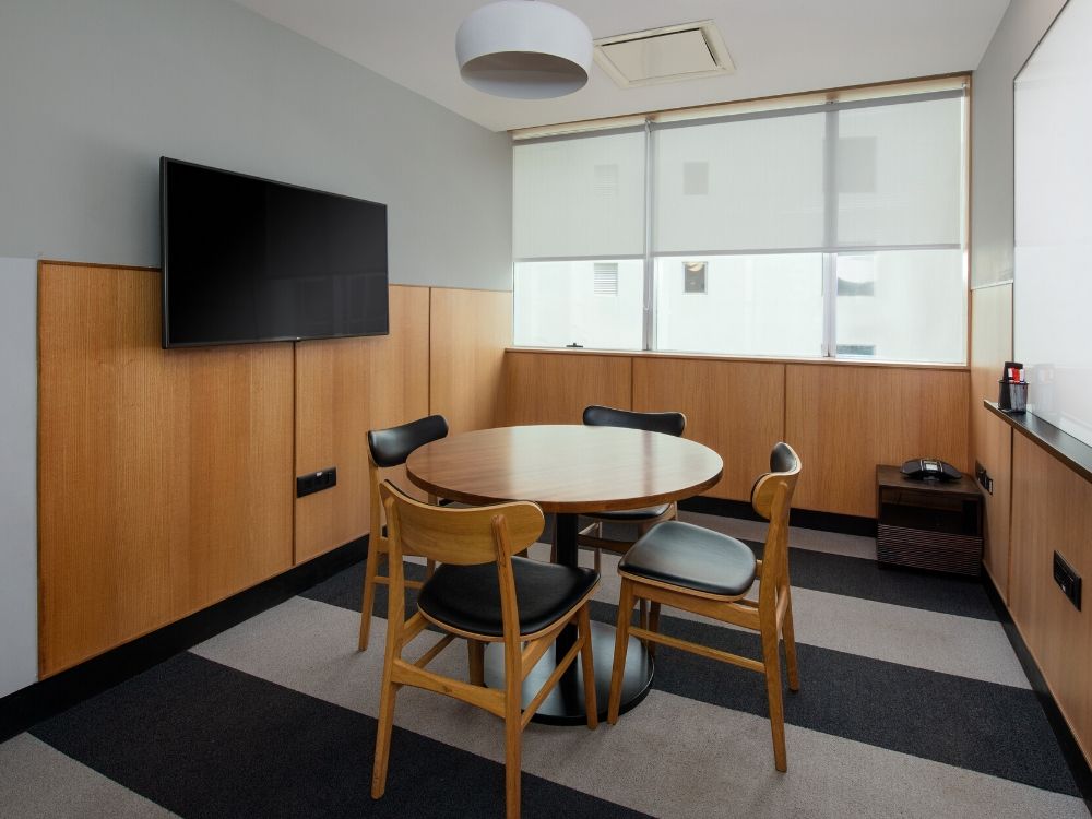 Embassy-Golf-links-5C-Conference-Room