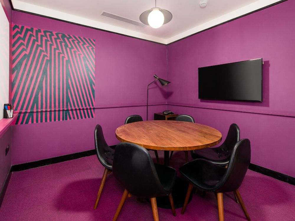 Galaxy-6D-Conference-Room