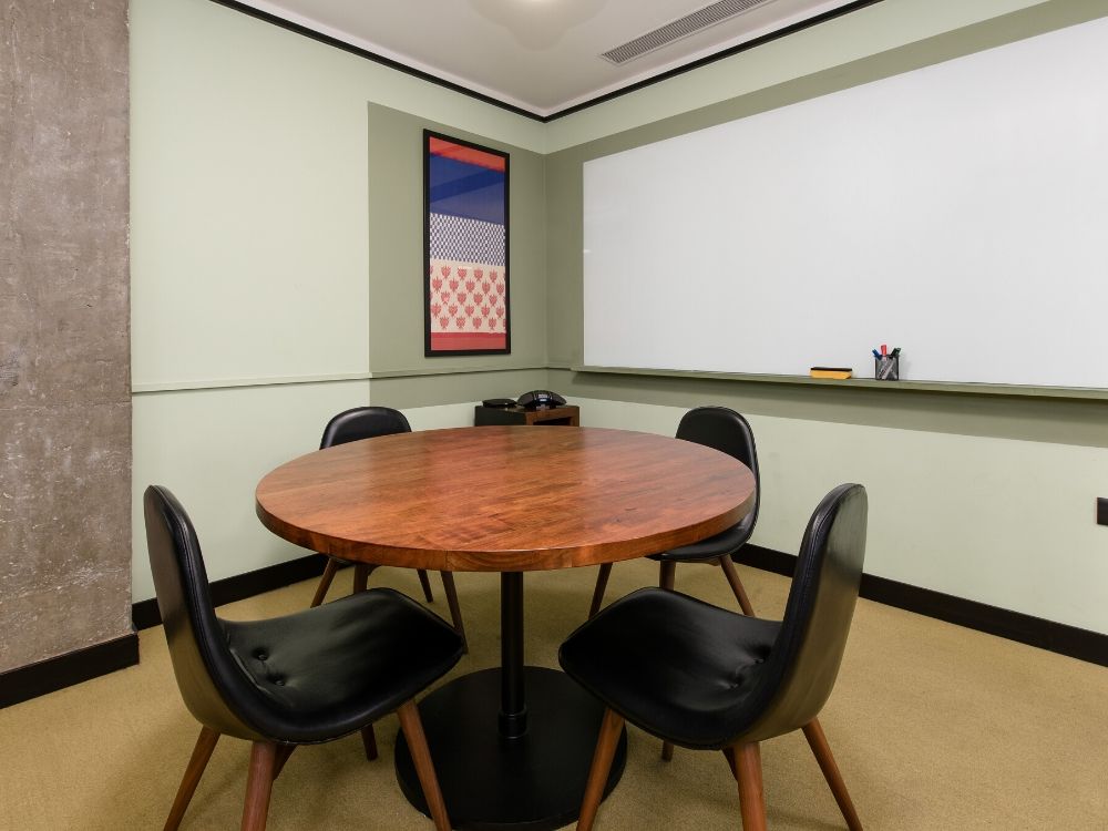 Galaxy-4B-Conference-Room